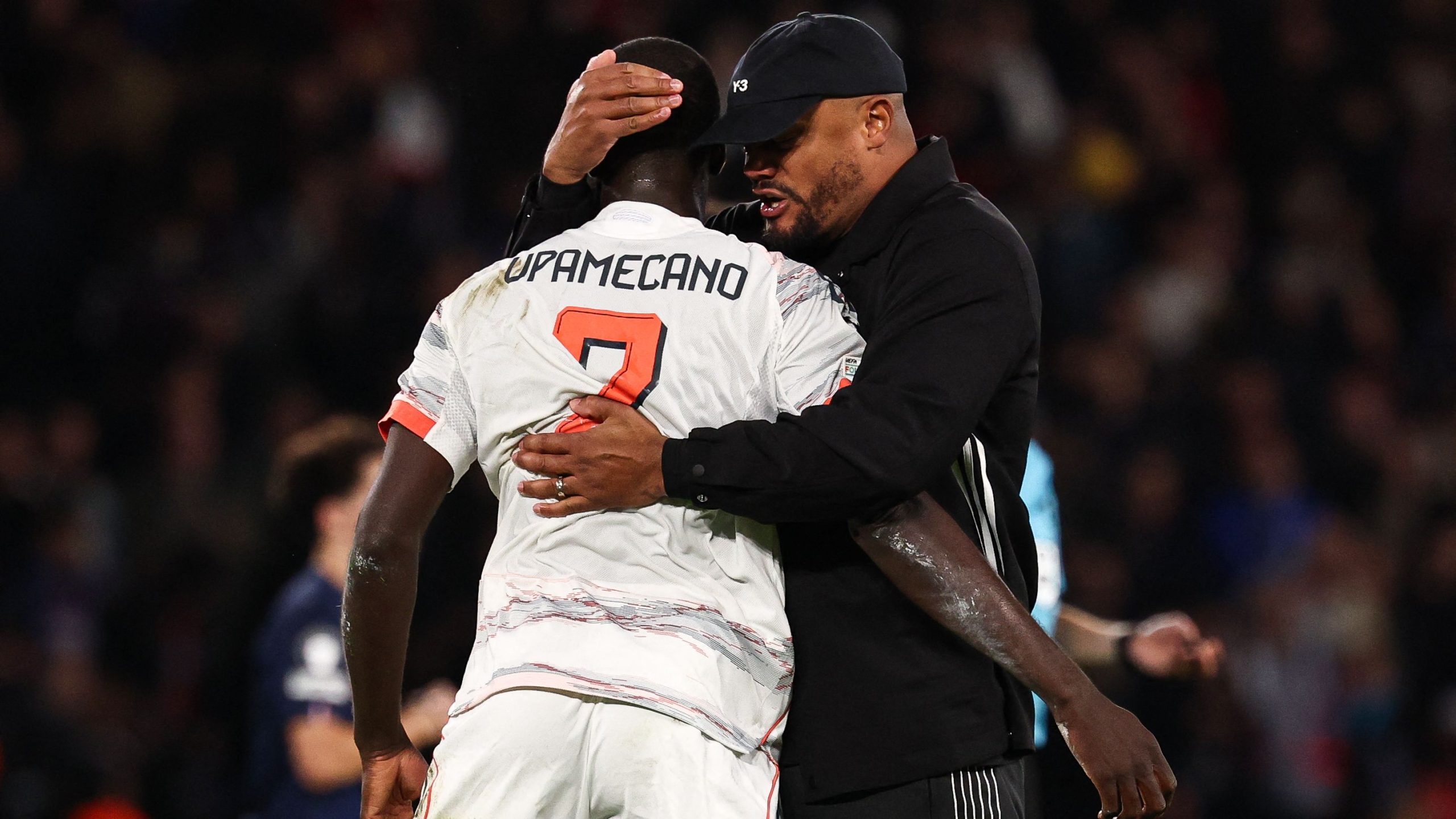 FC Bayern München, News und Gerüchte: Dank Vincent Kompany und einer Gehaltserhöhung? Für Dayot Upamecano ändert sich etwas – SPOX.com