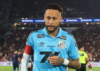 Trainerstreit und Abstoß-Blamage: Neymar wird nach Horror-Comeback scharf kritisiert