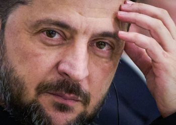 Skandal in der Ukraine: Selenskyj fällt auf die Beine, weil er die Korruptionsermittler entmachten wollte