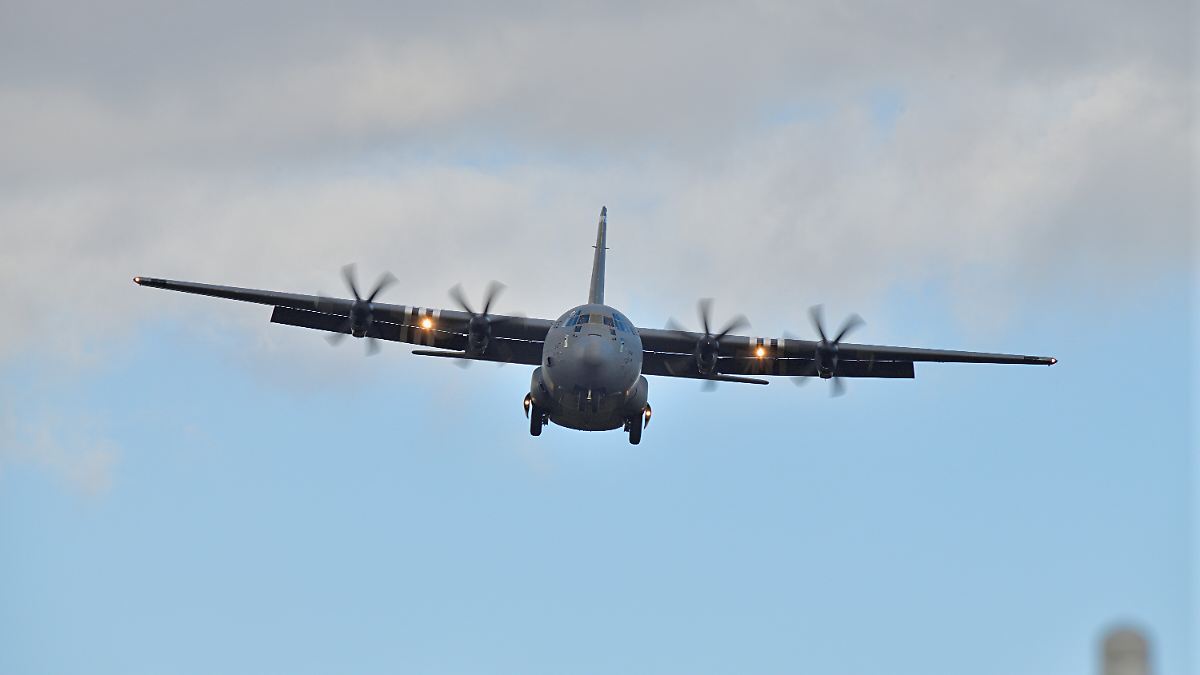 Absturz eines türkischen Militärflugzeugs: Alle 20 Menschen an Bord sind tot