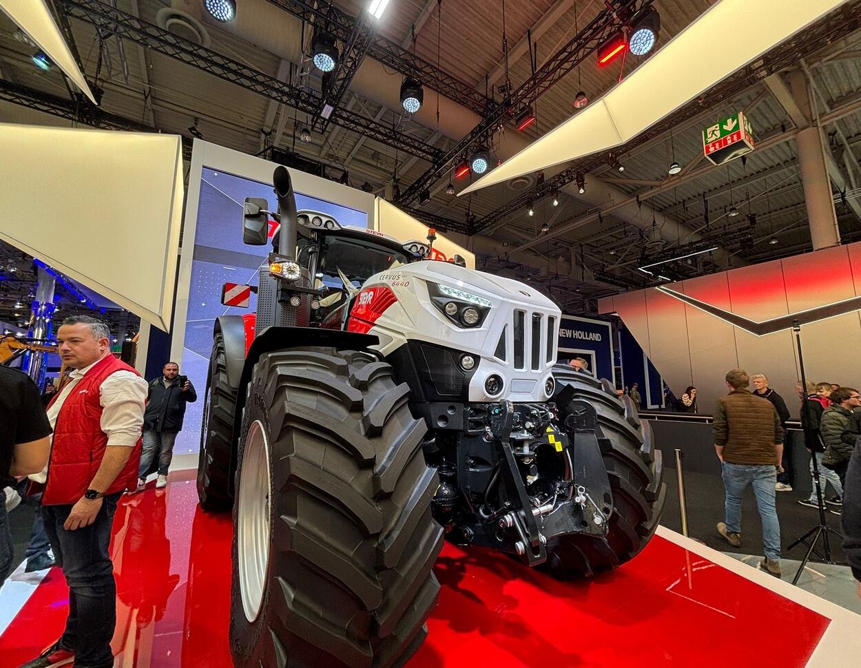 Agritechnica 2025: Steyr stellt Cervus CVT mit 435 PS vor