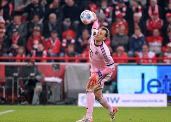 Medienbericht: Hat Rudi Völler wegen des DFB-Comebacks Kontakt zu Bayern-Kapitän Manuel Neuer aufgenommen?