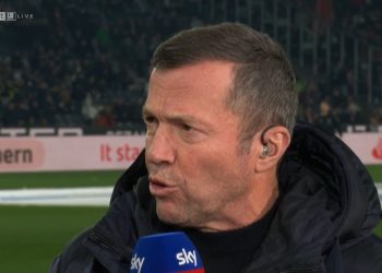 FC hat Pech beim Elfmeterschießen: Matthäus-Kritik zur Halbzeit