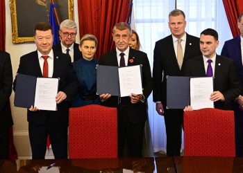 Koalition des ehemaligen Ministerpräsidenten Babiš: Rechtes Dreiparteienbündnis will Tschechien regieren – Spiegel