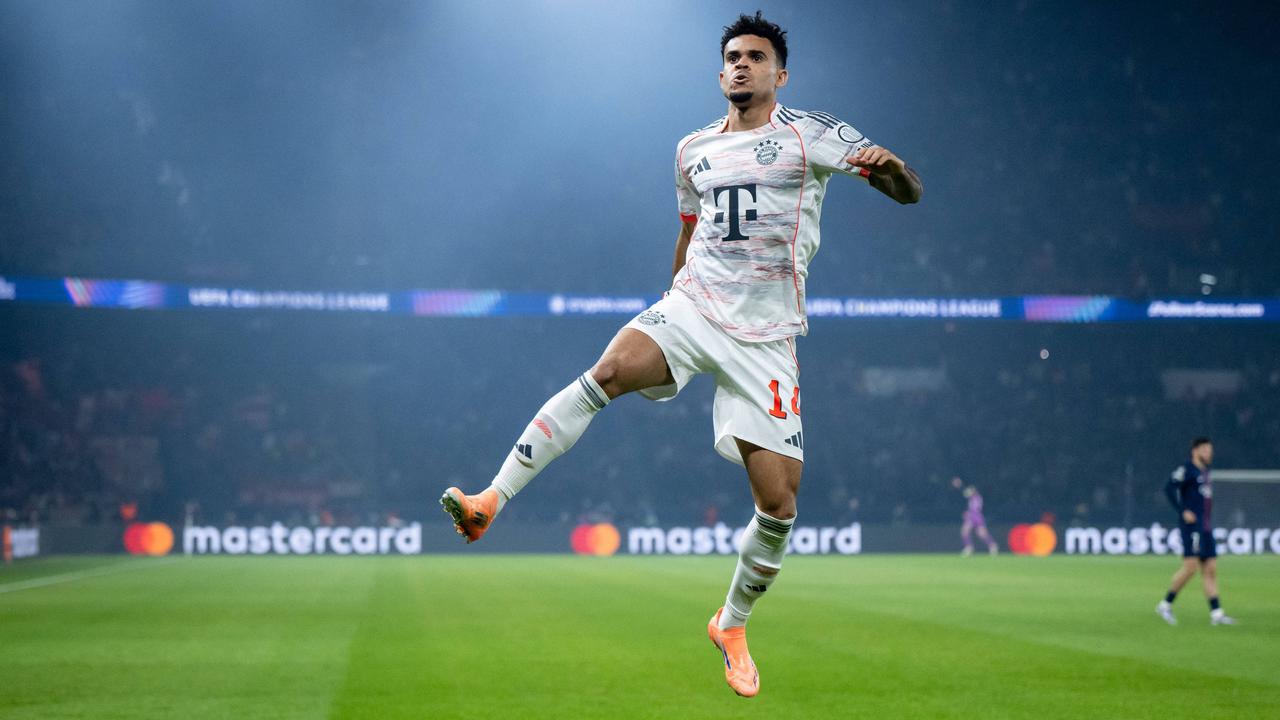 Diaz punktet doppelt und fliegt – Bayern triumphiert in Paris