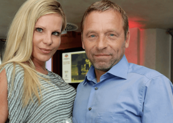 Weltmeister Häßler versteigert seine WM-Medaille von 1990