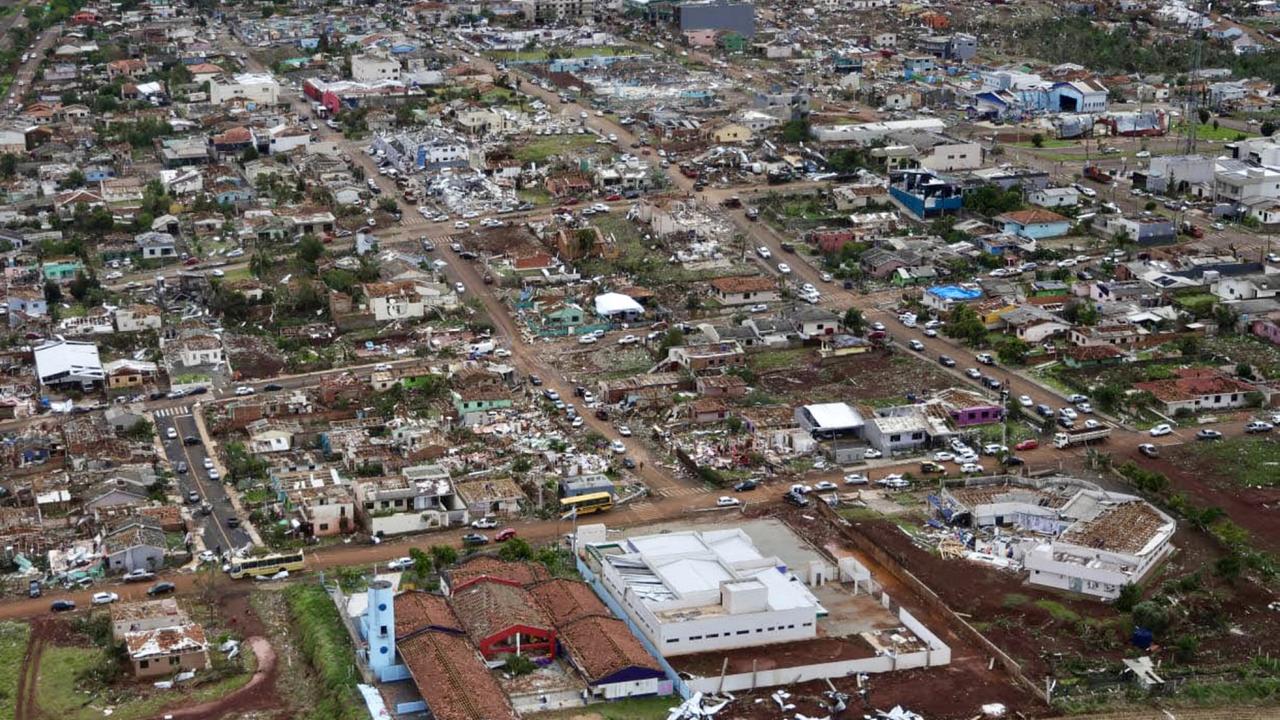 Tornado in Brasilien zerstört Kleinstadt und hinterlässt Tote und Verletzte