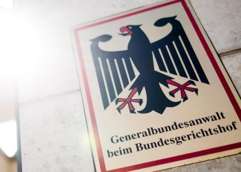 Mann rief zur Ermordung von Politikern auf und sammelte als Kopfgeld Spenden