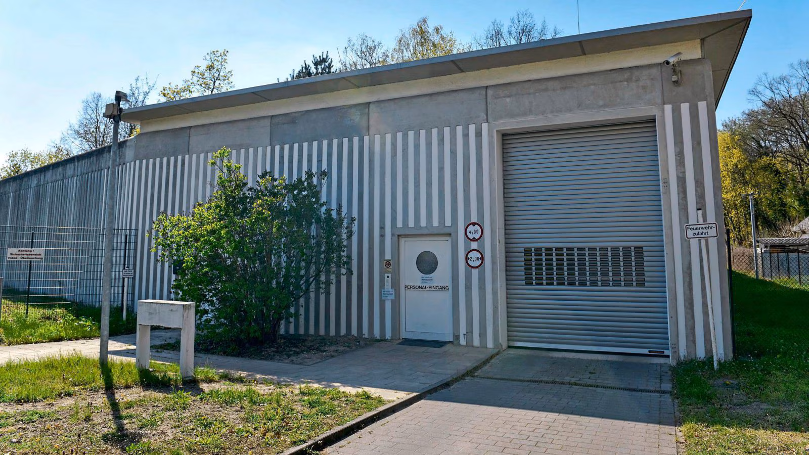 Lichtenrade: Abschiebegefängnis zwischen Einfamilienhäusern