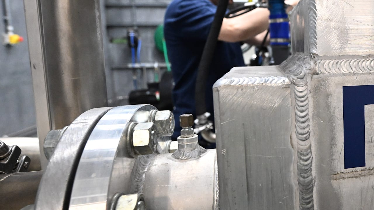 Großer deutscher Autozulieferer streicht 1.000 Stellen: Krise weitet sich aus | Regional