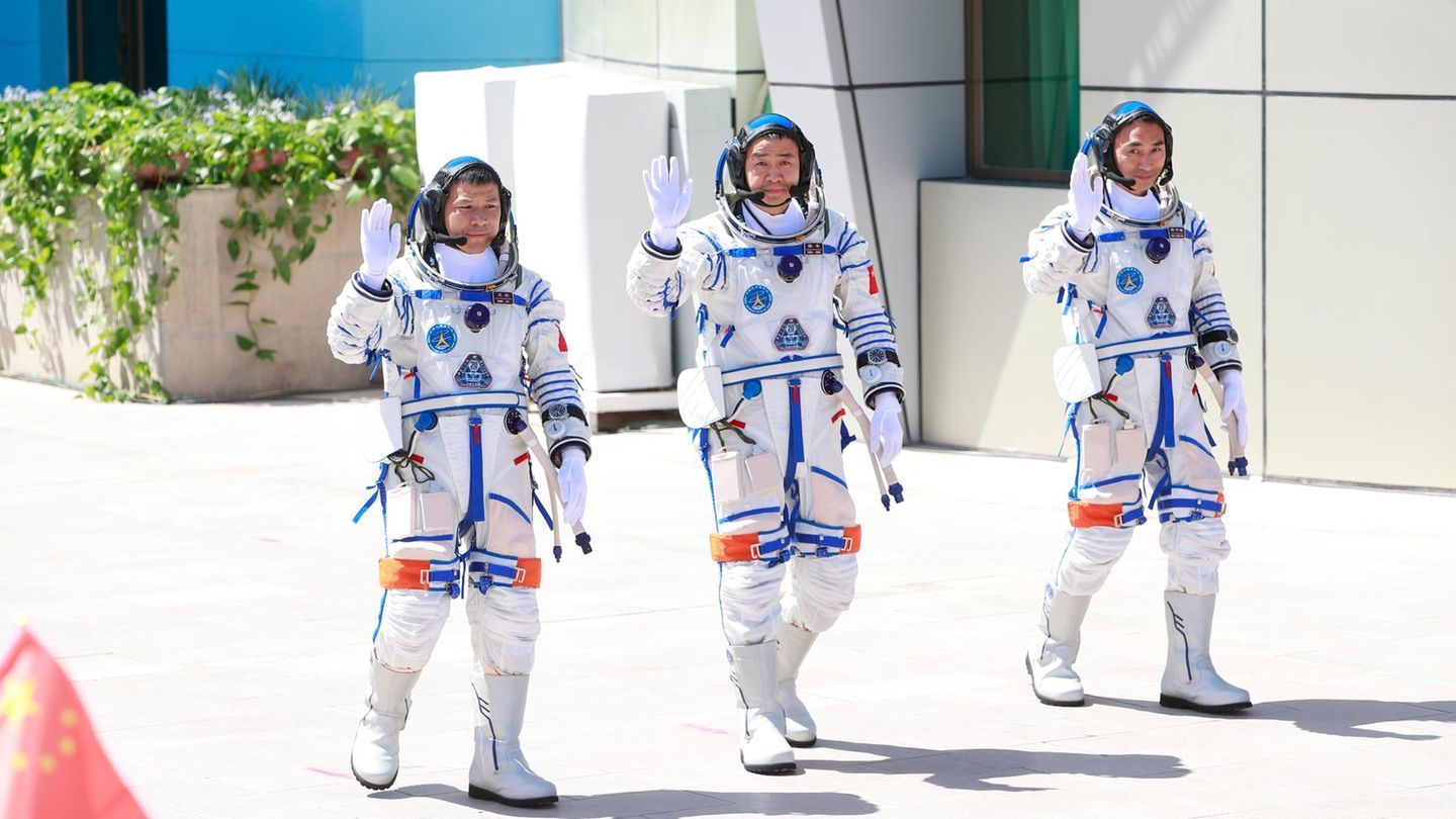 China verschiebt Rückkehr von Astronauten nach mutmaßlichem Vorfall