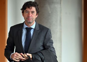 Christian Drosten: „Dann hätten wir 160.000 Tote gehabt!“