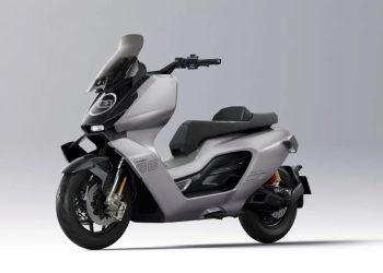 Elektro-Maxi-Scooter von NIU: 155 km/h schnell, digitales Cockpit, Kameras und Radar