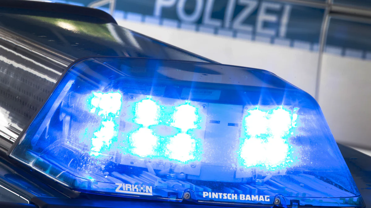 Auf der A8 am Irschenberg: 94-jähriger Geisterfahrer prallt in Polizeisperre – Bayern