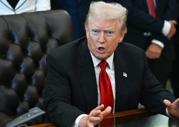 Nach Skandalartikel: Trump droht BBC mit Milliardenklage | Politik