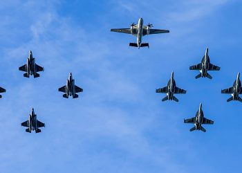 Krieg in der Karibik? Trump bereitet Angriff auf Maduros Venezuela vor | Politik