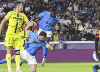 Pafos feiert seinen ersten Sieg in der Königsklasse – Chelsea müht sich um ein Unentschieden gegen Qarabağ