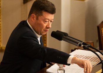 EU-Kritiker übernehmen: Tschecho-Japaner wird Parlamentspräsident in Prag – Ermittlungen wegen Volksverhetzung