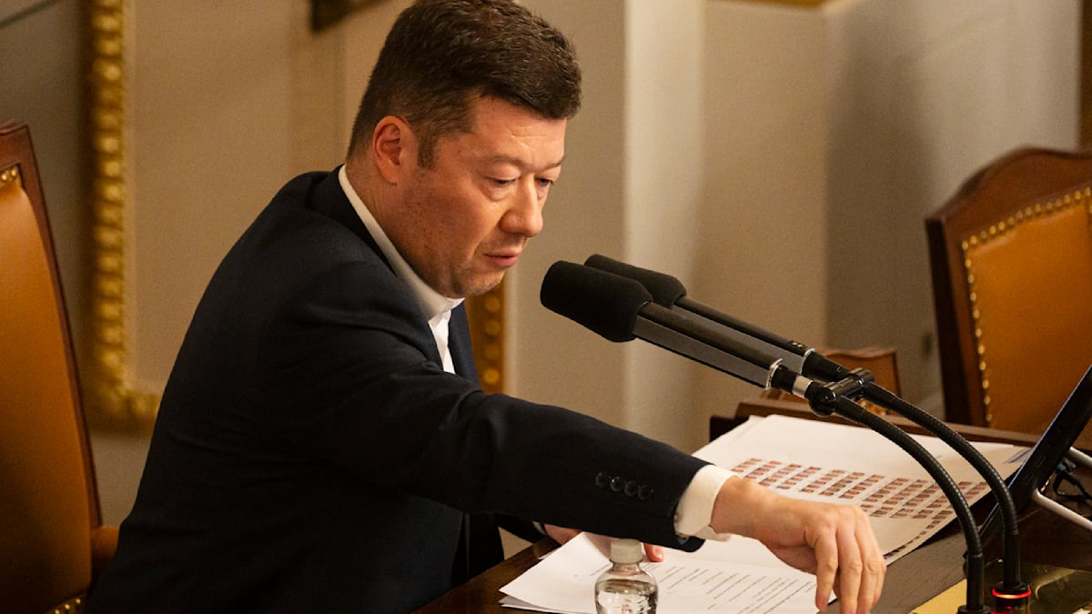 EU-Kritiker übernehmen: Tschecho-Japaner wird Parlamentspräsident in Prag – Ermittlungen wegen Volksverhetzung