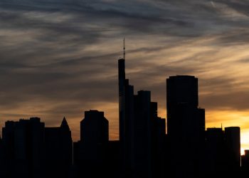 Wirtschaft: „Hohe Unsicherheit“ – Bundesbank warnt vor wachsenden Risiken für Banken