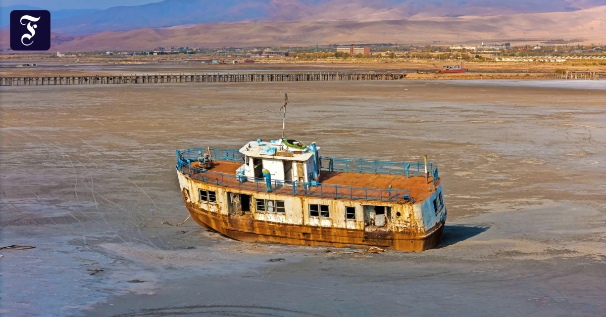 Wie im Iran ein See verschwindet