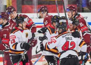 DEB-Team schlägt Lettland mit Blick auf Olympia