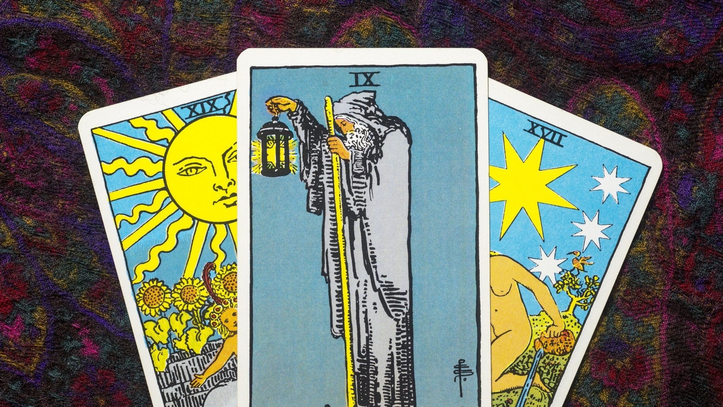 Tarot-Horoskop: So wird die Woche vom 10. bis 16. November 2025 für Ihr Sternzeichen aussehen – Harper’s Bazaar EN