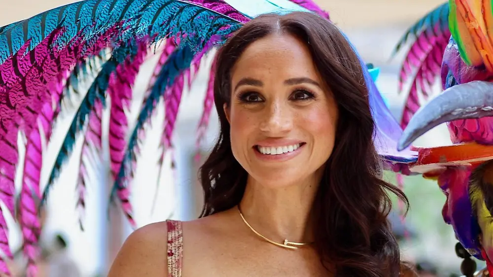 Herzogin Meghan zurück am Set: Erste Fotos von ihrem Schauspiel-Comeback!