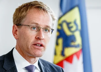 Daniel Günther baut offenbar sein Kabinett um