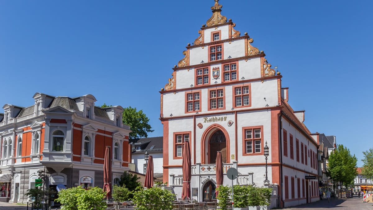 Partei gewinnt überraschend zwei Bürgermeisterämter in NRW