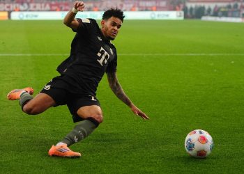 FC Bayern plötzlich menschlich: Luis Diaz zerstört die Realität