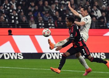 Torlos zur Pause: Geringe Torgefahr zwischen SGE und Mainz