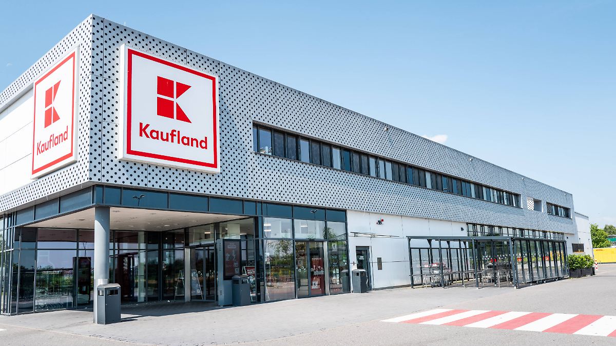 Keine Ärzte in den Praxen: Kaufland beginnt mit medizinischen Behandlungen in den Filialen