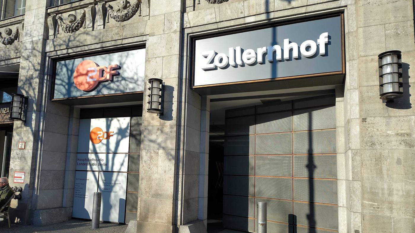 Pro-Palästina-Aktivisten brechen in das ZDF-Hauptstadtstudio in Berlin-Mitte ein