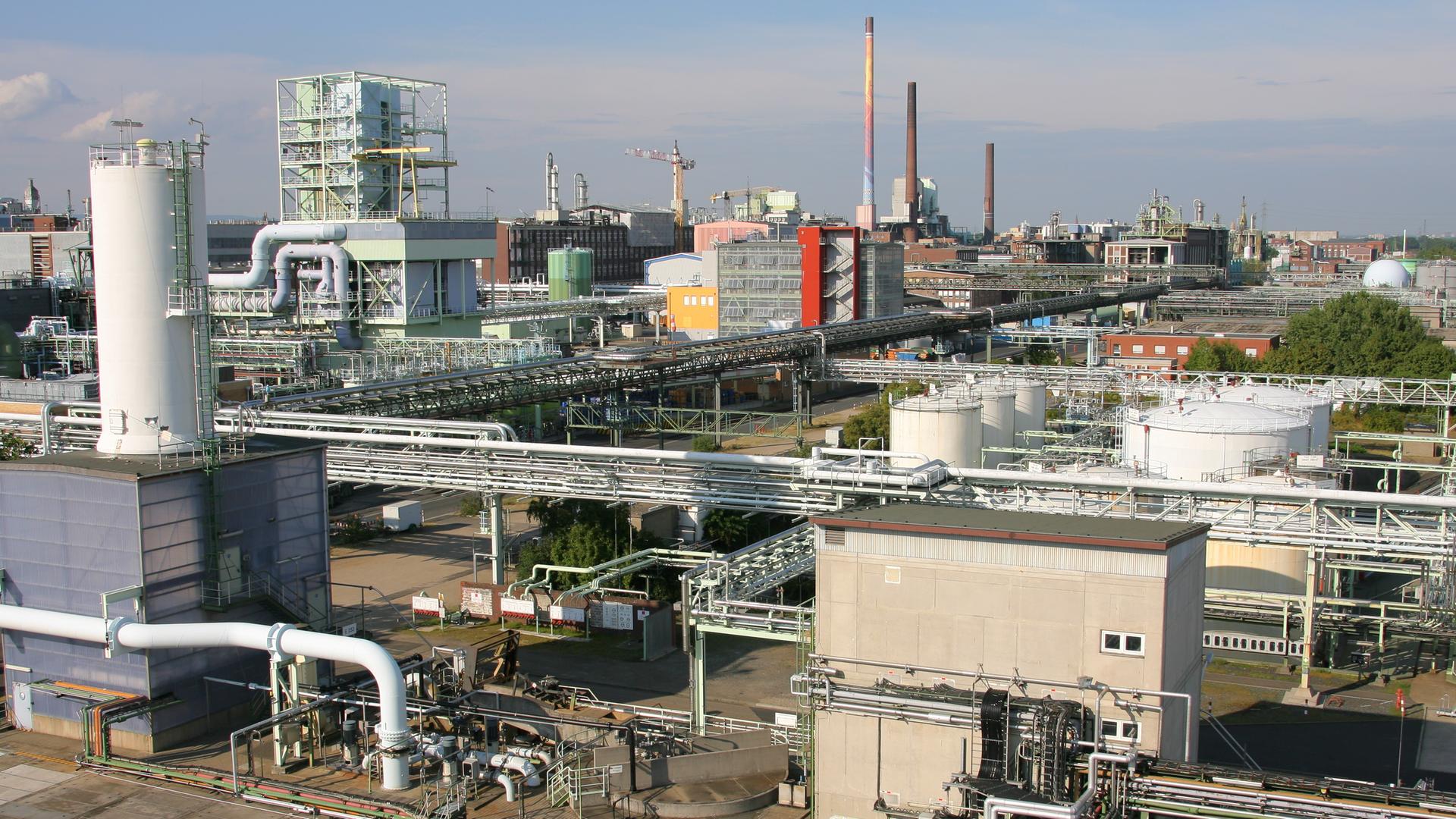 Hessische Chemieindustrie schlägt Alarm: Die Produktion ist um 30 Prozent zurückgegangen
