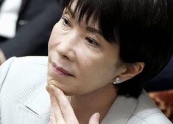 Diplomat droht Japans Premierminister zu enthaupten