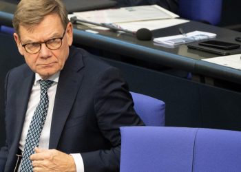 Defekt im Regierungsflugzeug: Wadephul muss seine Reise nach Südamerika verschieben