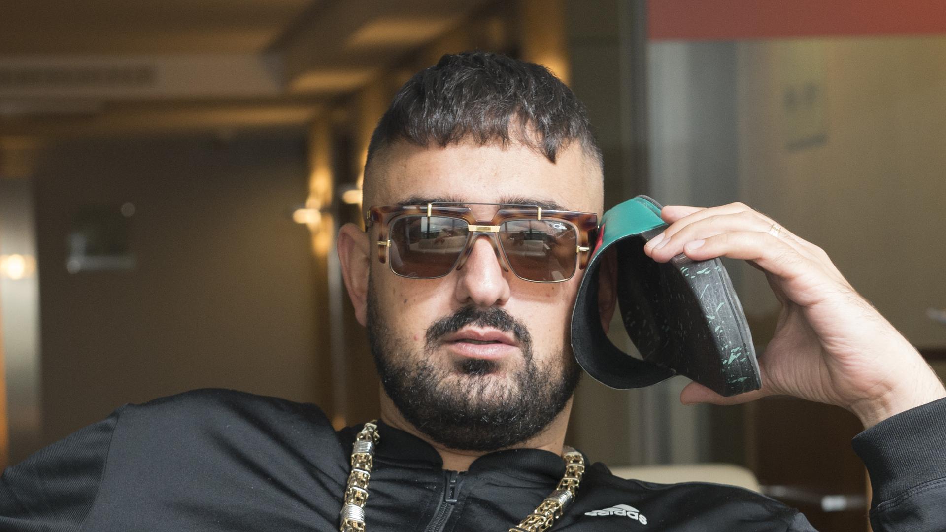 Offenbacher Schüler wollen Haftbefehl im Unterricht | hessenschau.de