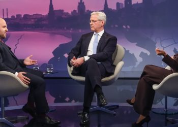 „Maischberger“: „Wir befinden uns nicht im Krieg mit Russland“, behauptet AfD-Politiker Frohnmaier