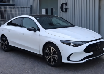 Mercedes-Benz bringt den CLA 260 L EQ in China auf den Markt