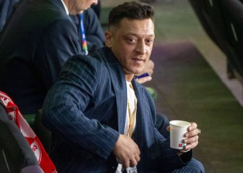 Angehörige des Ex-Nationalspielers kündigen Bruch mit der Familie an