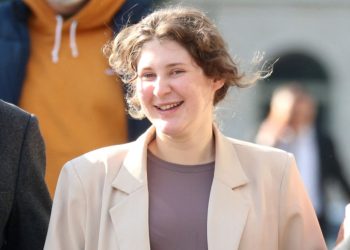 Britin wegen Drogenhandels verhaftet: Was über Bella Cullys Fall bekannt ist