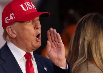 Trump ruft „Anti-Kommunismus-Woche“ aus – das steckt dahinter – T-Online