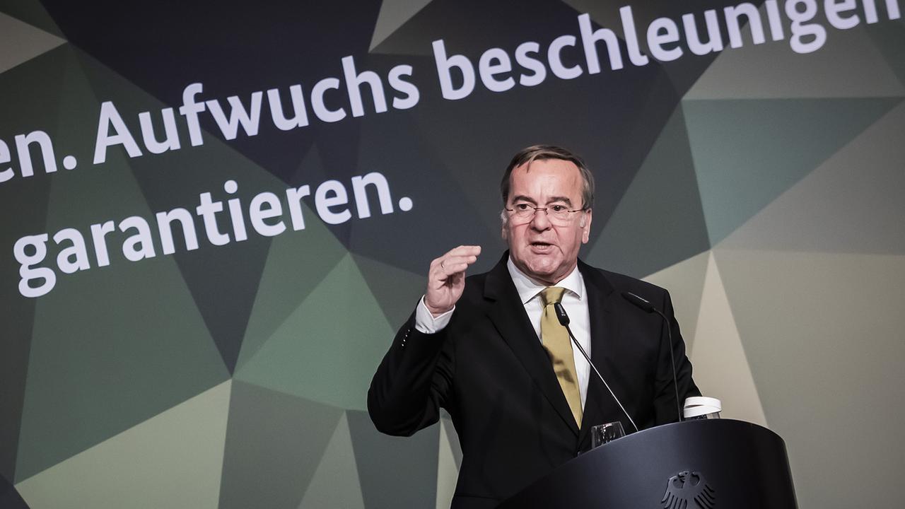 Pistorius will die Bundeswehr radikal reformieren und die Truppen agiler machen