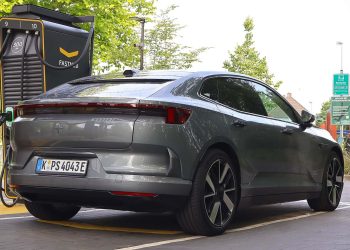 Polestar 4 im Langstreckentest: Komfortabel, aber nicht einwandfrei