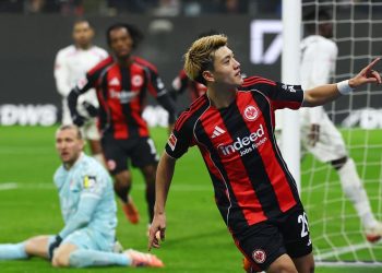 Bundesliga: Doan dribbelt Eintracht Frankfurt zum Sieg gegen Mainz 05