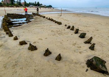 Taifun entdeckt jahrhundertealtes Schiffswrack in Vietnam