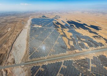 China installiert in rasender Geschwindigkeit Wind- und Solarkraftwerke