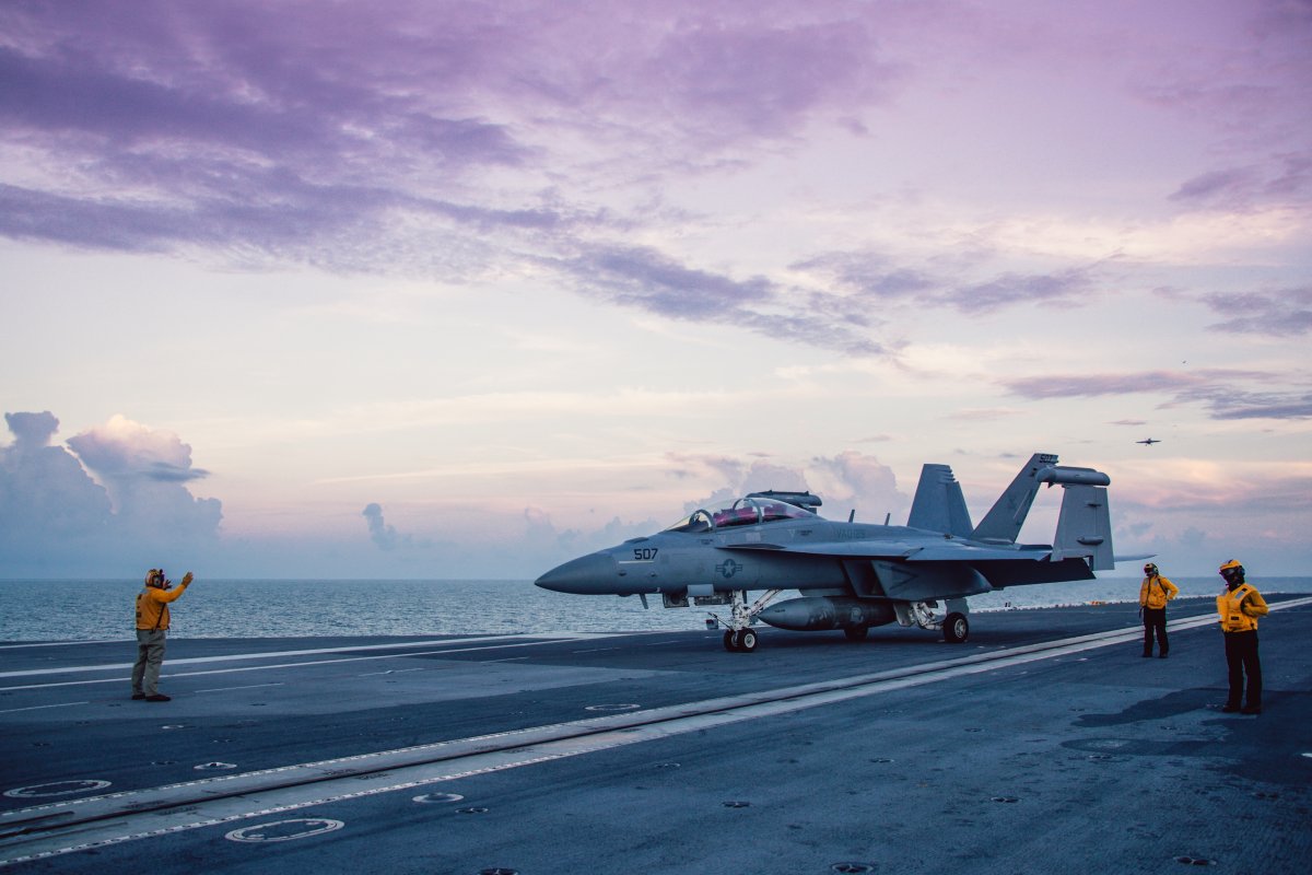 2 Unfälle in 30 Minuten: Was ist auf der USS Nimitz schief gelaufen?