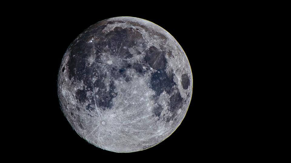 Betrunkener Autofahrer überschlägt sich mehrfach ➤ Hessen am Morgen: Die News im Ticker | hessenschau.de